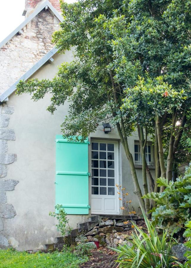Une Suite Au Jardin Hyenville 外观 照片